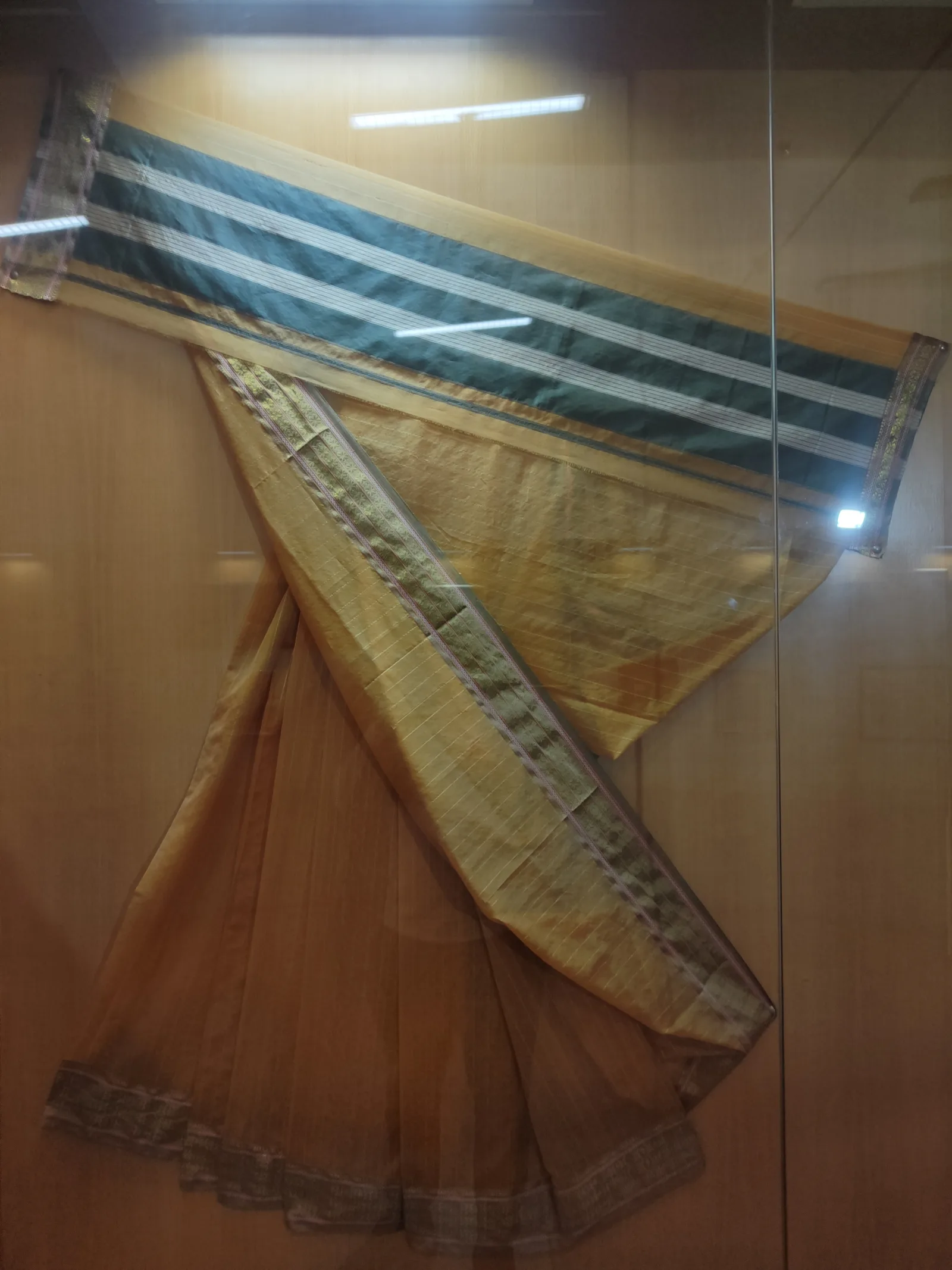 A traditional Maheshwari saree
